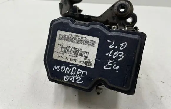 Ford Mondeo MK IV ABS Pump CG912C405CC 54085967D 17393902