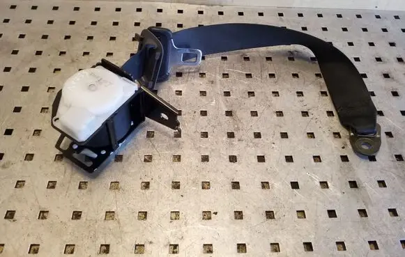 Nissan Almera N16 Rear seatbelt TKAB0EG395