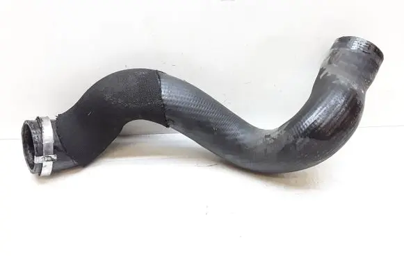 Volvo XC60 Intercooler hose/pipe