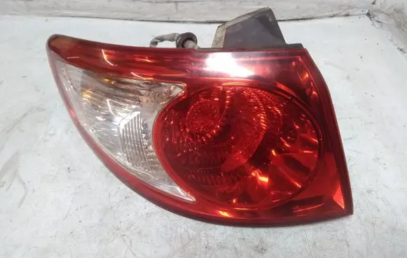 Hyundai Santa Fe Rear/tail lights 924012B000