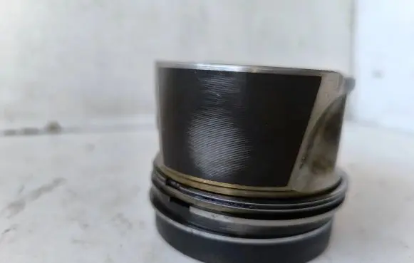 Volkswagen Caddy Piston 79L98