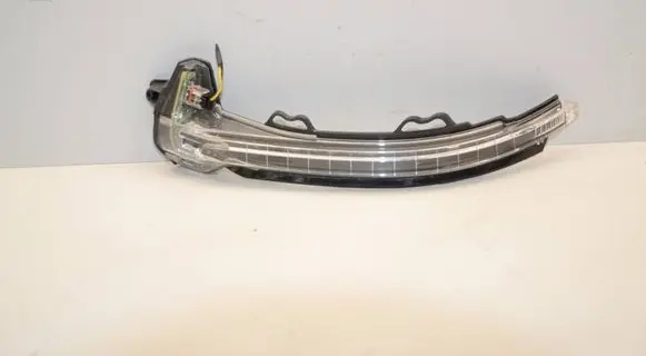 Audi A5 Mirror indicator light 8W0949101A 9661