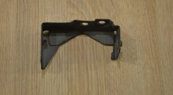 Chevrolet Orlando Headlight/headlamp mounting bracket 