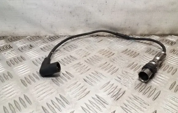 Volkswagen Polo V 6R Ignition plug leads 03F035255