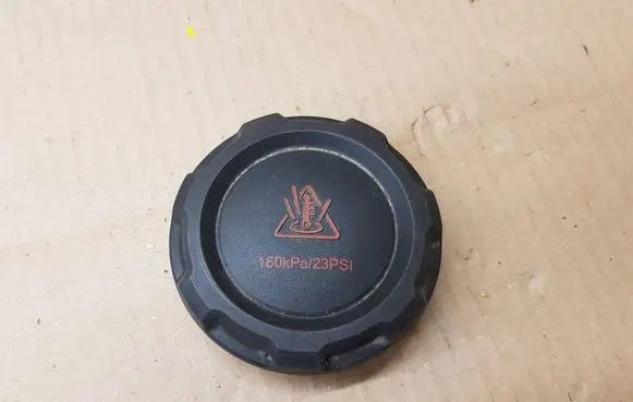 Volkswagen Golf VII Coolant expansion tank/reservoir cap 2Q0121321A