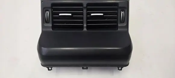 Land Rover Range Rover Evoque L551 Rear air vent grill 19K67448A