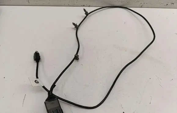 Jeep Cherokee USB socket connector 68145140AC