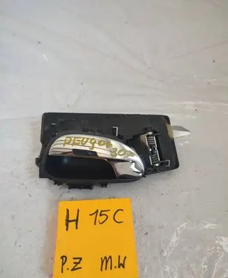 Peugeot 307 Front door interior handle 9634768677