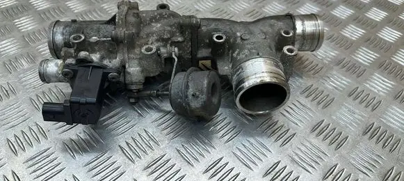 Jaguar XJ X351 EGR valve 43806502