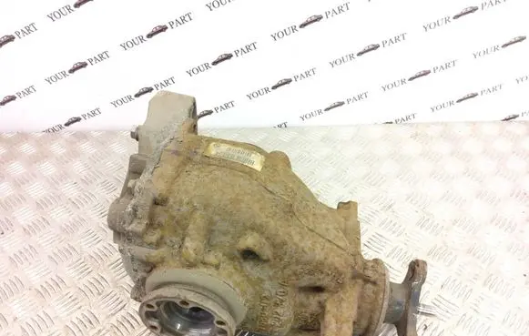 BMW 1 E81 E87 Rear differential 7566169