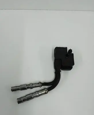Mercedes-Benz E W211 High voltage ignition coil 0221503035 02T057 A0001587803