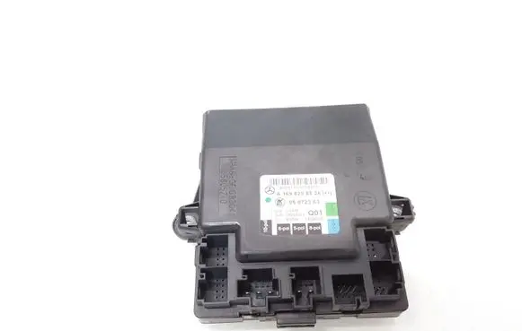 Mercedes-Benz B W245 Door control unit/module A1698208526