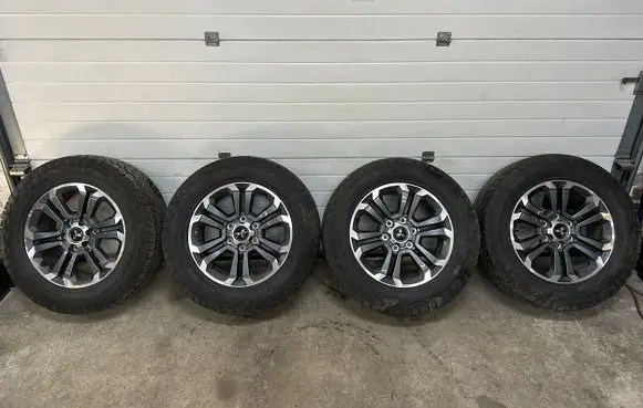 Mitsubishi L200 R18 alloy rim 