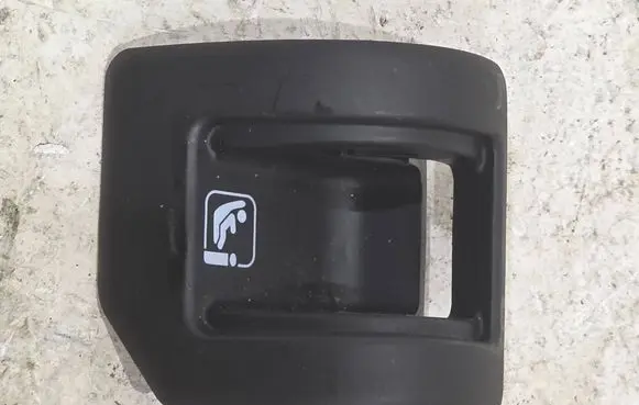 Porsche Cayenne (9Y0 9Y3) ISOFIX cover 9Y3887233