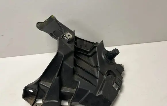 BMW X5 F15 Fender mounting bracket 7294544