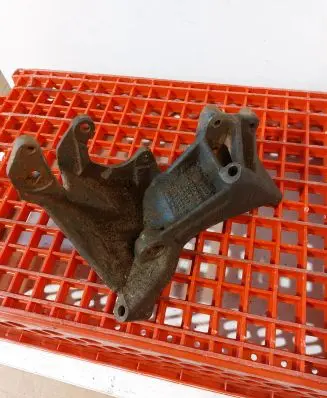 Audi A6 S6 C5 4B Power steering pump mounting bracket 054145521C 99930 33708019
