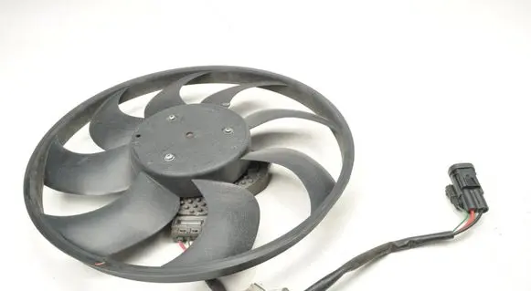 Renault Zoe Electric radiator cooling fan 945002400