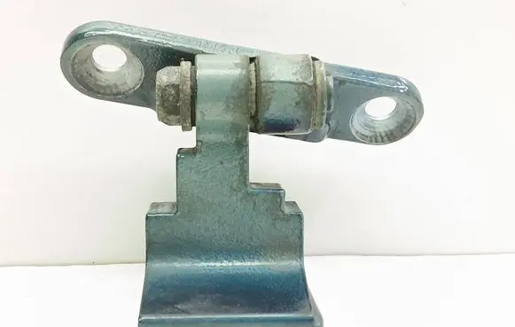 BMW 5 F10 F11 Front door upper hinge 7185618
