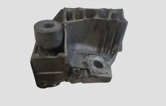 Volvo V60 Engine mounting bracket 6G926P096FC