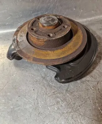 Nissan NV300 Rear wheel hub 41614236R