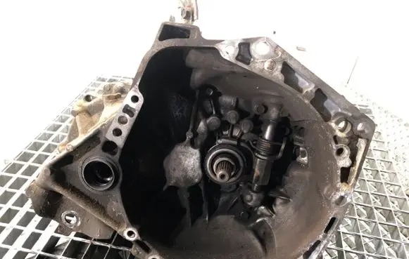 Toyota Aygo AB10 Manual 5 speed gearbox 20TT01
