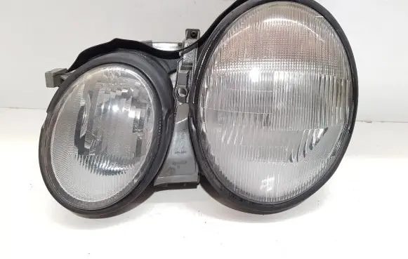 Mercedes-Benz CLK A208 C208 Headlight/headlamp