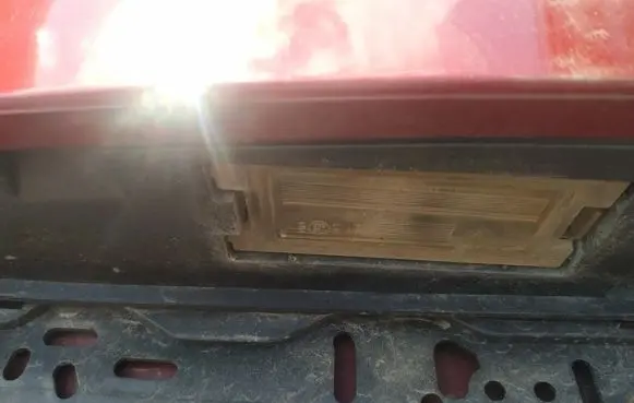 Dodge Caliber Number plate light