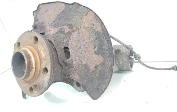 Volkswagen Transporter - Caravelle T5 Front wheel hub spindle knuckle