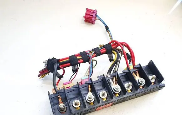 Audi A4 S4 B5 8D Fuse box set 4a0941822 896046