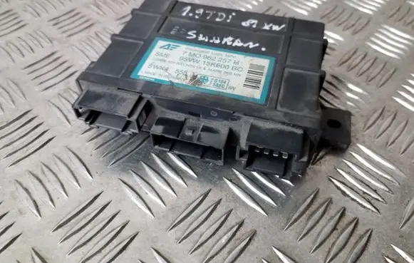 Volkswagen Sharan Comfort/convenience module 7MO962257H 95VW15K600BC