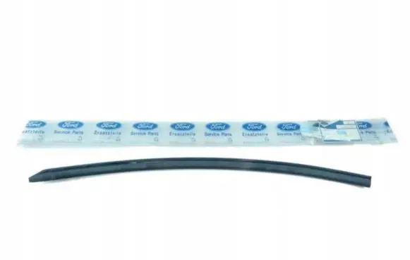 Ford Escort Rear door glass trim molding 1055349