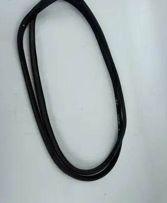 Opel Zafira C Front door rubber seal 13259937