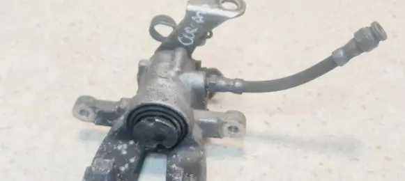 Opel Corsa D Rear brake caliper 0204701958