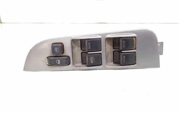 Toyota Corolla E110 Electric window control switch 4762D
