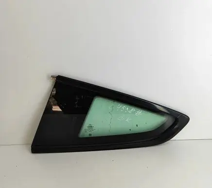 Ford Mustang VI Rear side window 43R000262 FR3B6329701CD