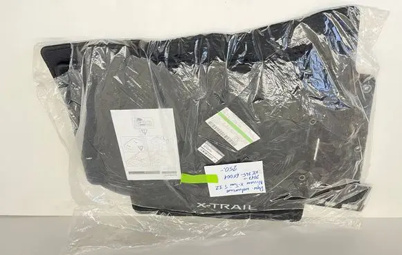 Nissan X-Trail T32 Car floor mat set KE7456F001