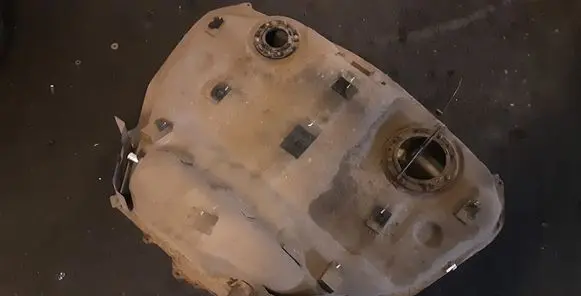Subaru B9 Tribeca Fuel tank 