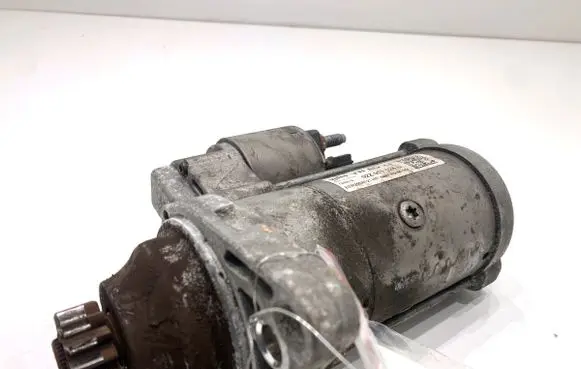 Volkswagen Golf VII Starter motor 02Z911024L