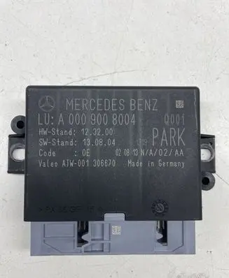 Mercedes-Benz E C207 W207 Parking PDC control unit/module A0009008004