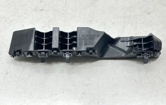 KIA Niro Front bumper mounting bracket 86551AT000