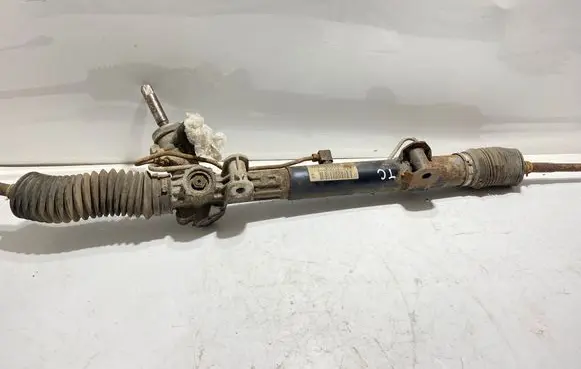 Chrysler Town & Country V Steering rack P05006523AC
