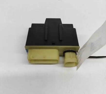 Citroen C4 II Picasso Coolant fan relay 9801916680