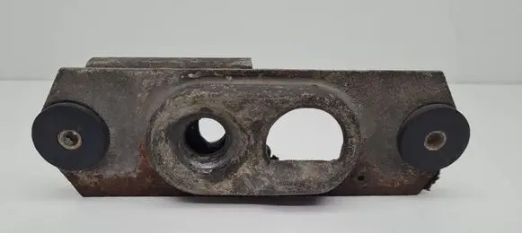 Engine bonnet/hood lock/catch