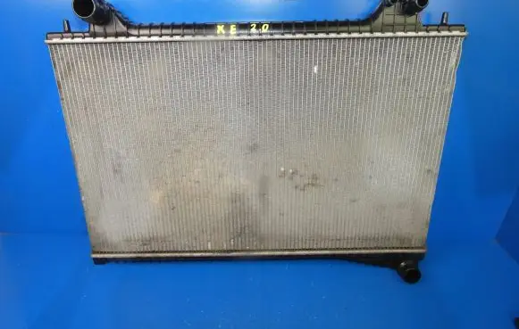 Jaguar XE Coolant radiator GX738005