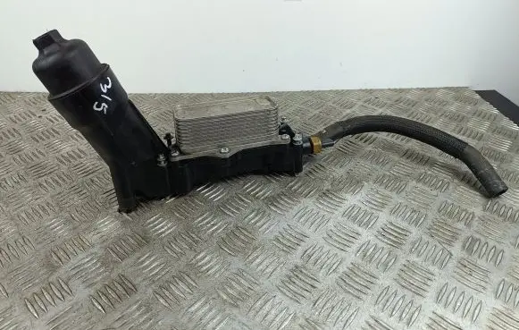 Dodge Durango Oil filter mounting bracket 6790424411A3 1E006649