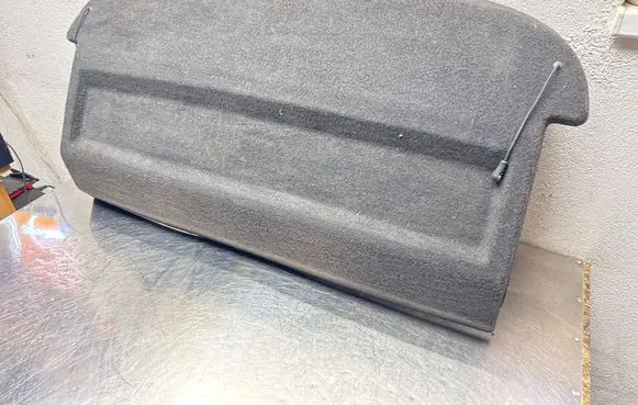 Opel Astra H Parcel shelf 332004790 13129746