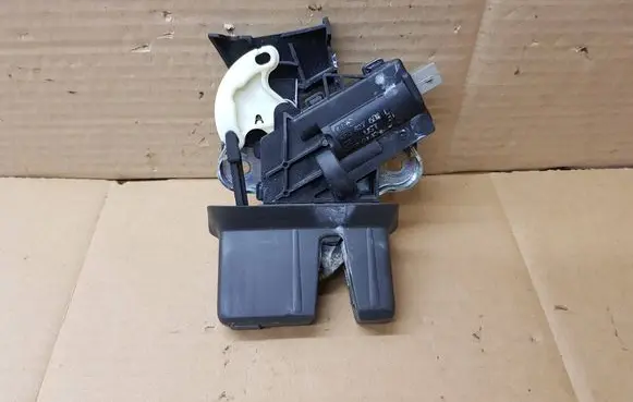 Volkswagen Eos Tailgate/trunk/boot lock/catch/latch 4F5827505D