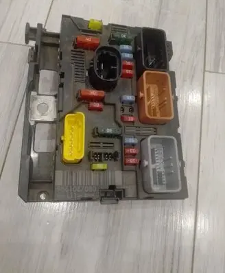 Peugeot 307 BSM Control unit 9661087080
