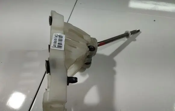 Gear shifter/selector