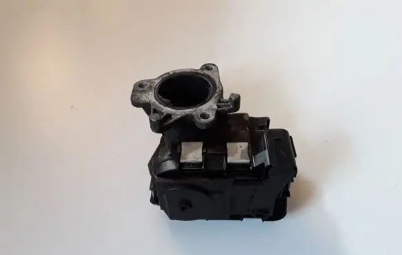 Opel Combo D Throttle valve 55255919